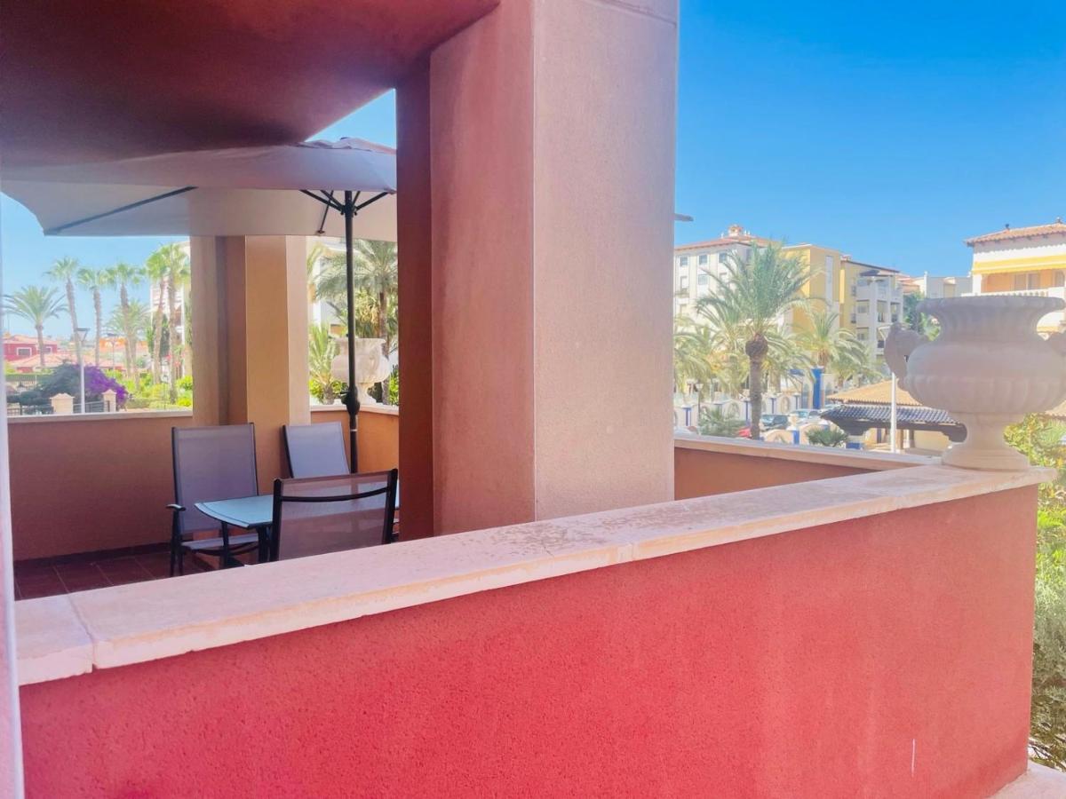 Beach Apartament In Torrevieja Exteriér fotografie