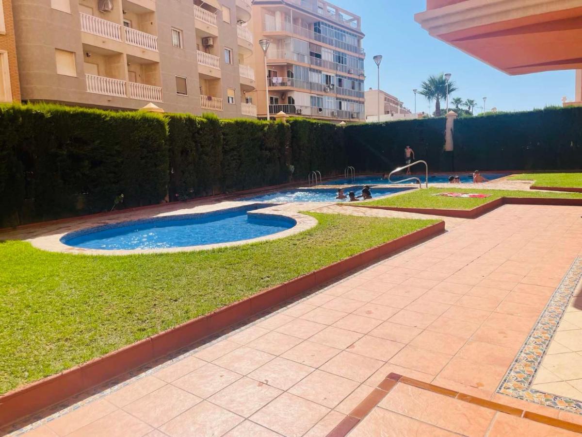 Beach Apartament In Torrevieja Exteriér fotografie